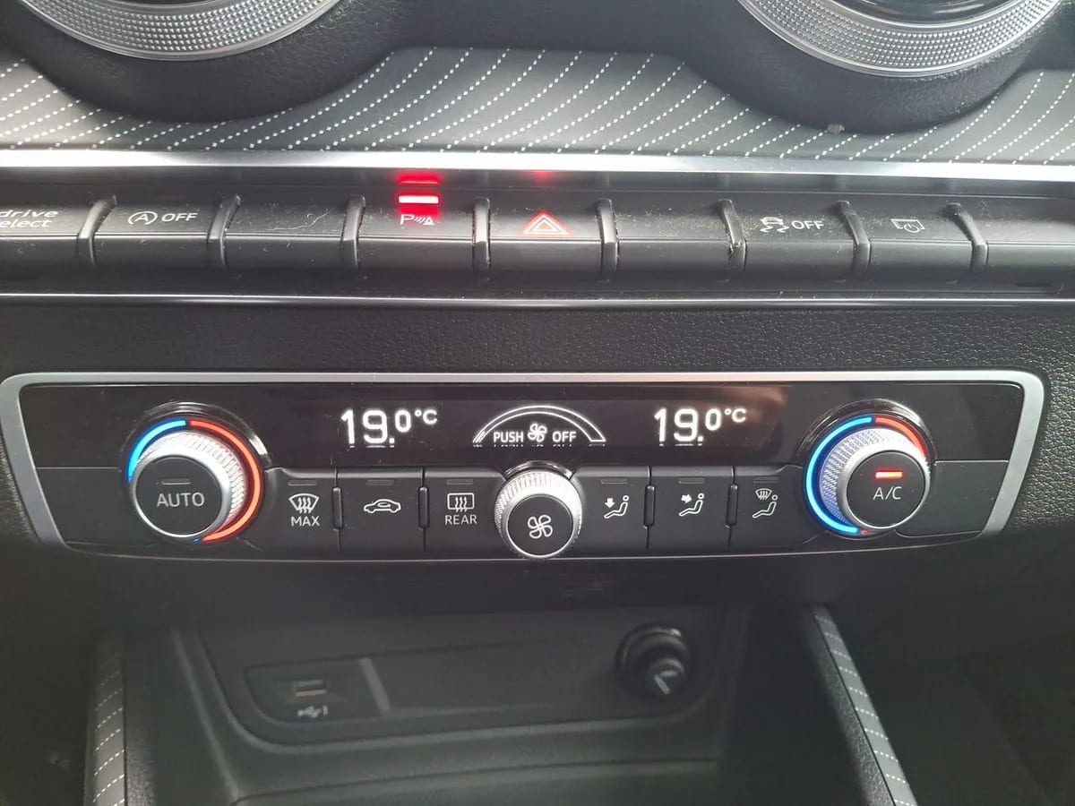 Audi Q2 1.4 35 Tfsi Sport 4x2 At 5p año 2024
