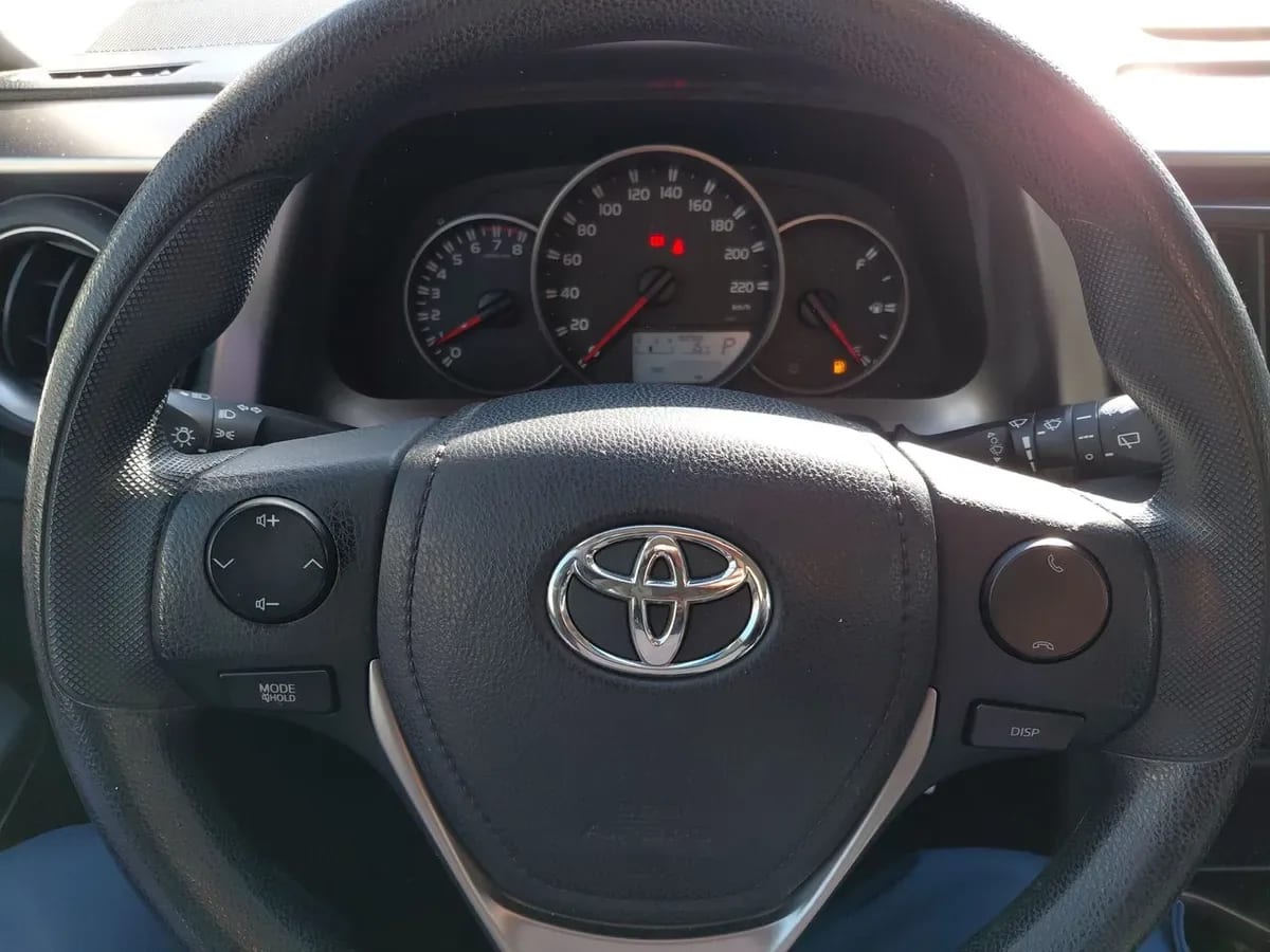 Toyota Rav 4 2.0 Adventure 4x2 Lujo Cvt At 5p año 2019