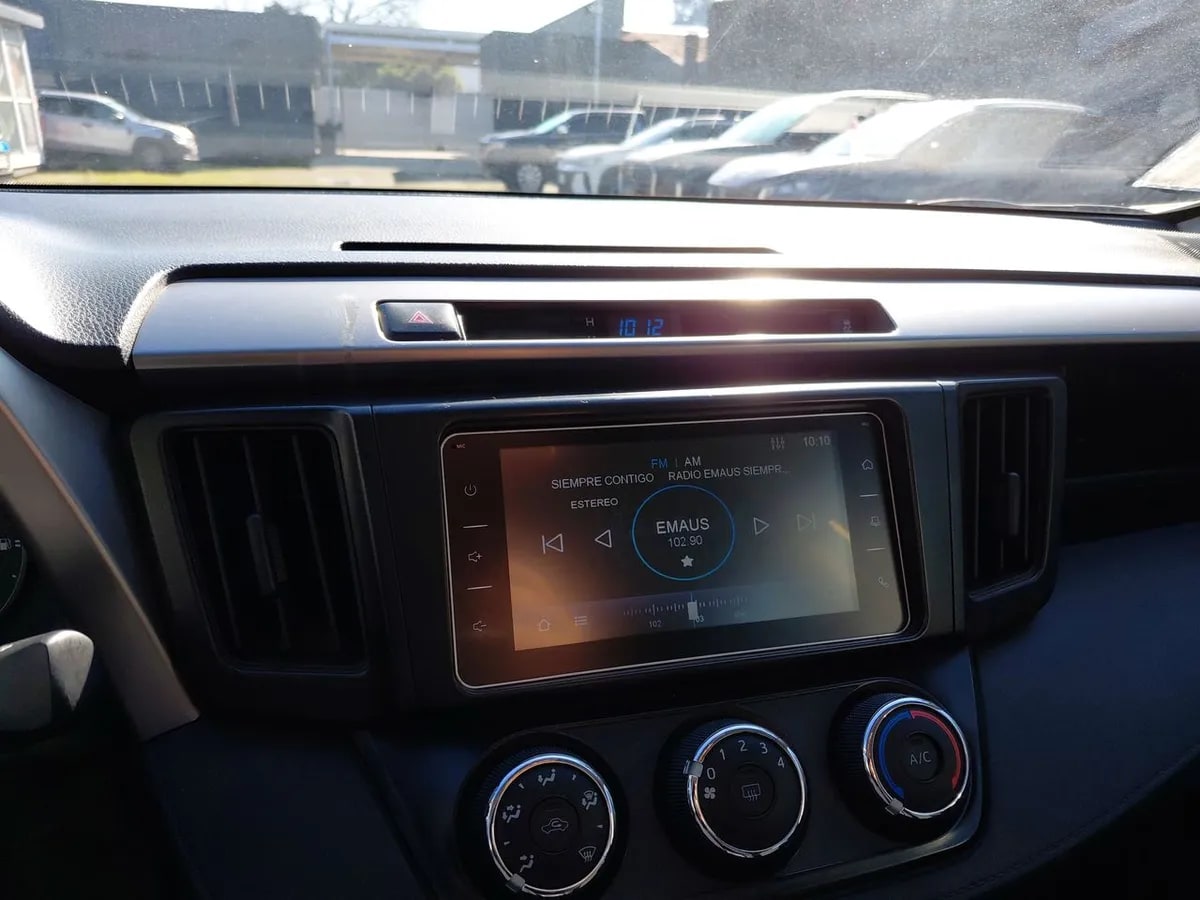 Toyota Rav 4 2.0 Adventure 4x2 Lujo Cvt At 5p año 2019