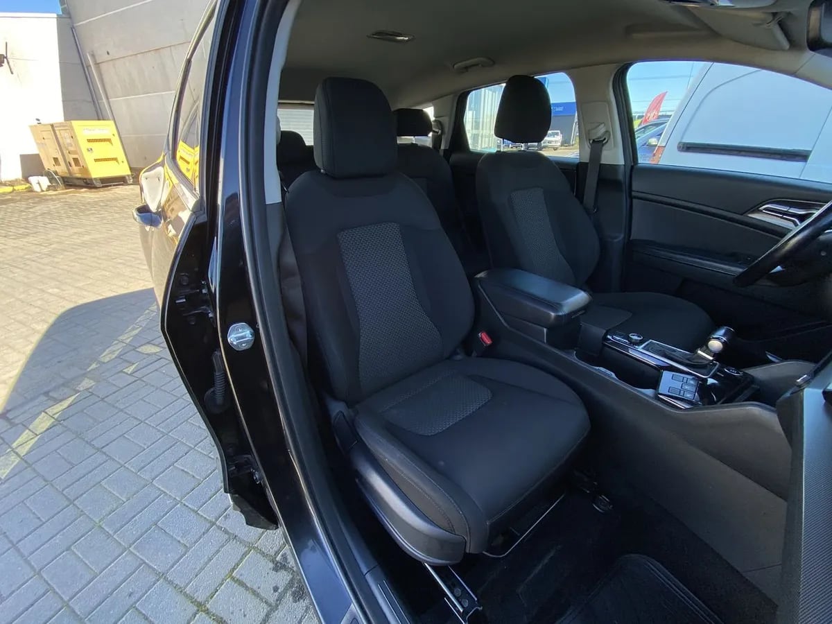 Kia Sportage 2.0 Ex Dsl 2wd 8at 5p año 2022