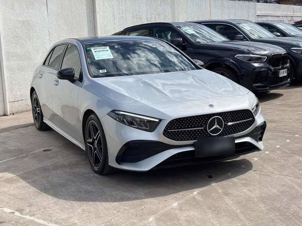 Mercedes-Benz A 200 Look Amg año 2025