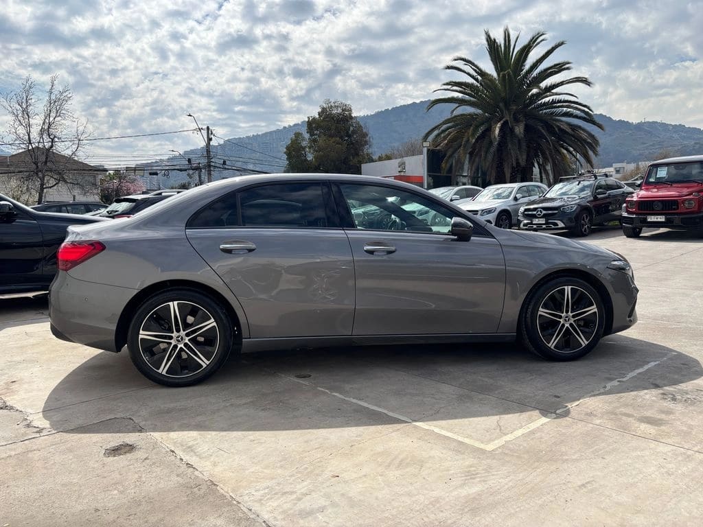 Mercedes-Benz A 200 Aut año 2024