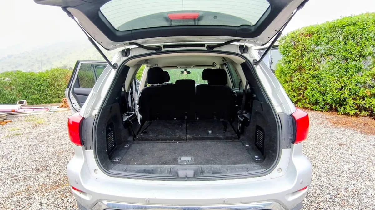 Nissan Pathfinder 3.5 Sense Cvt At año 2019