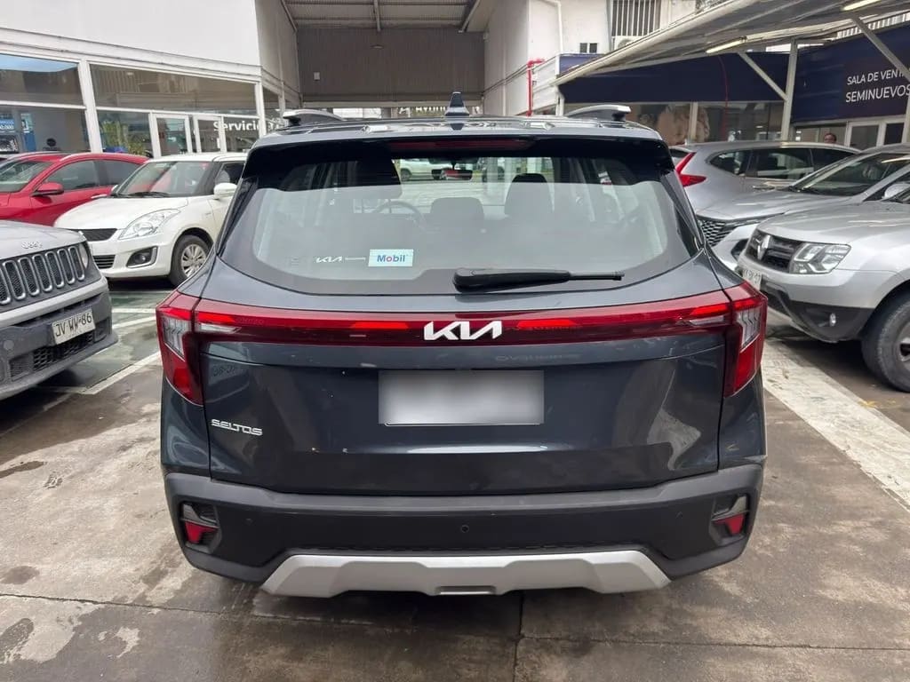 Kia Seltos Ex Ivt 1.5 Aut año 2024