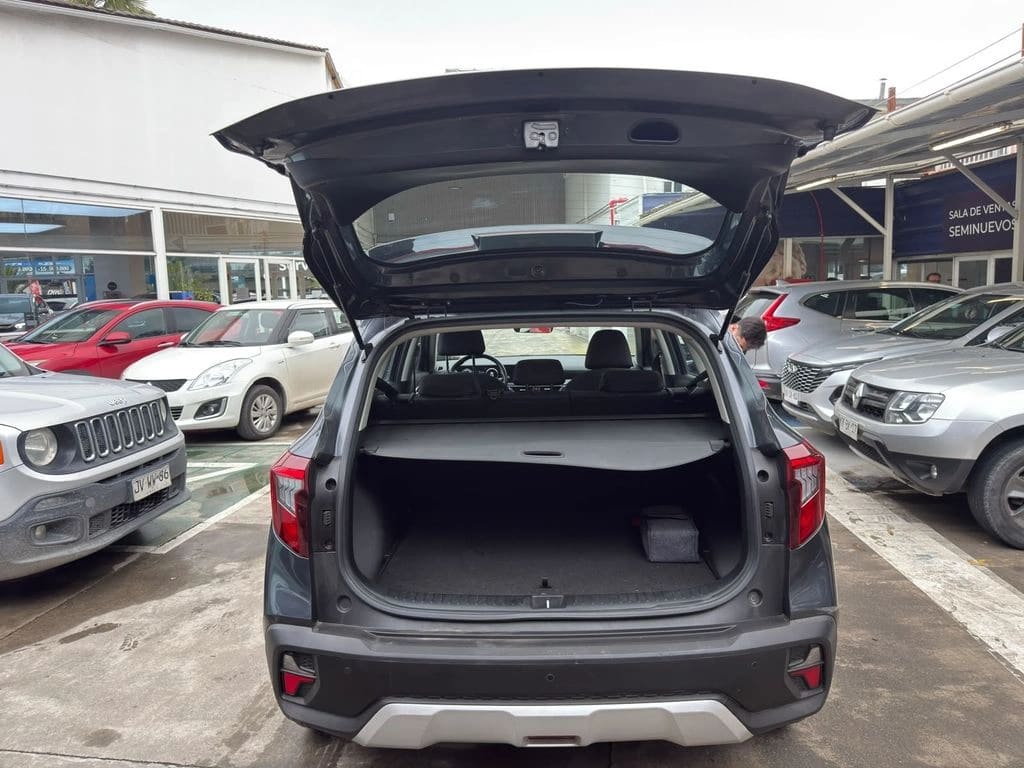 Kia Seltos Ex Ivt 1.5 Aut año 2024