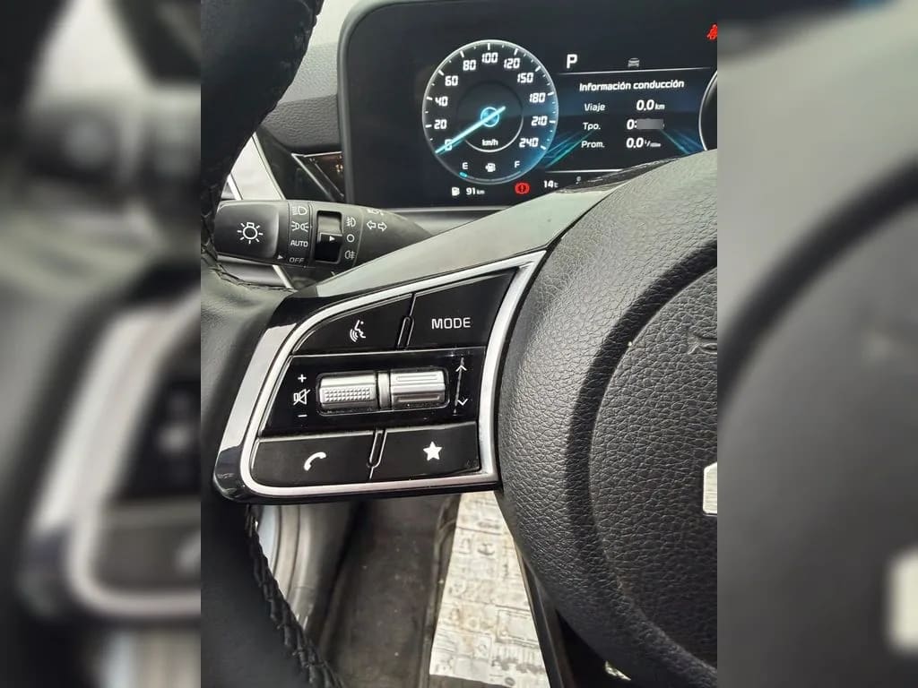Kia Seltos Ex Ivt 1.5 Aut año 2024