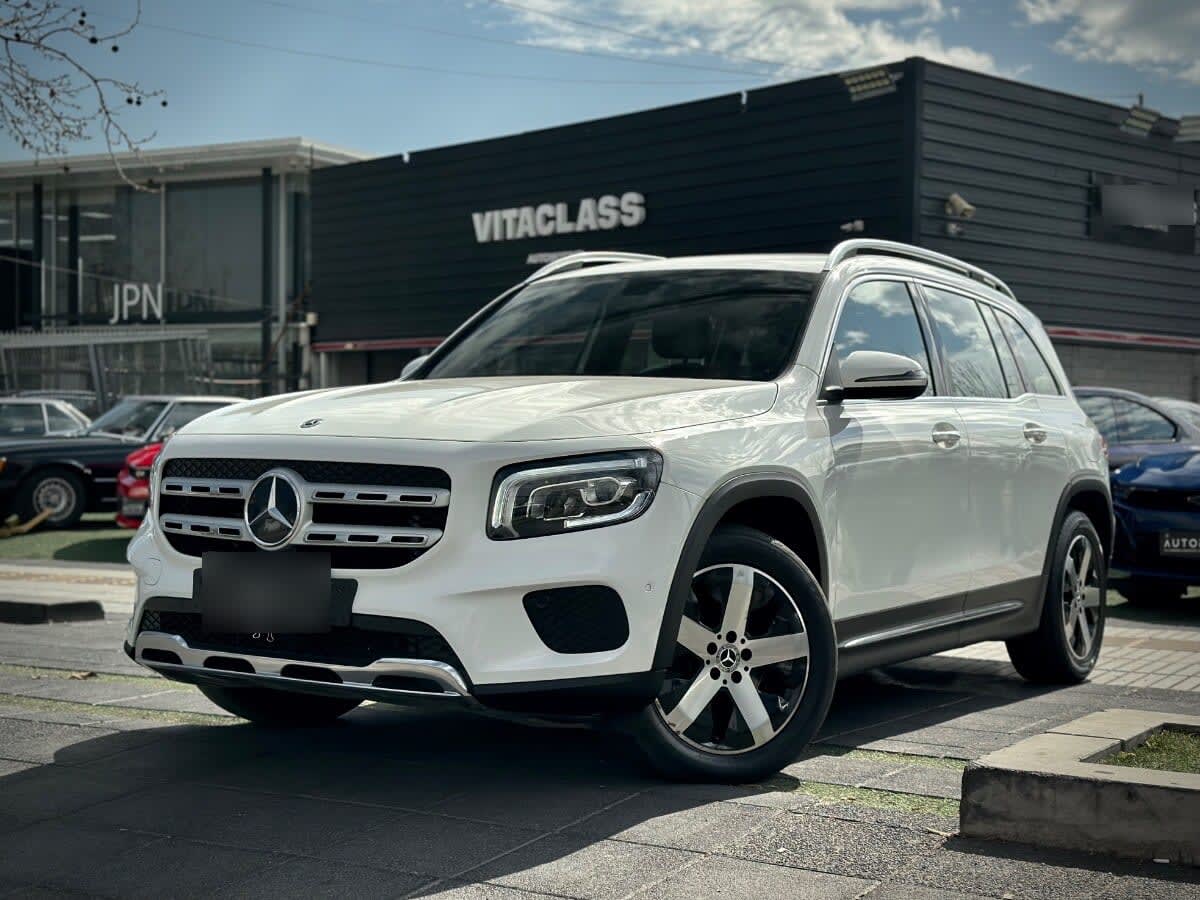 Mercedes-Benz Glb 200 1.3 4x2 At 5p año 2023
