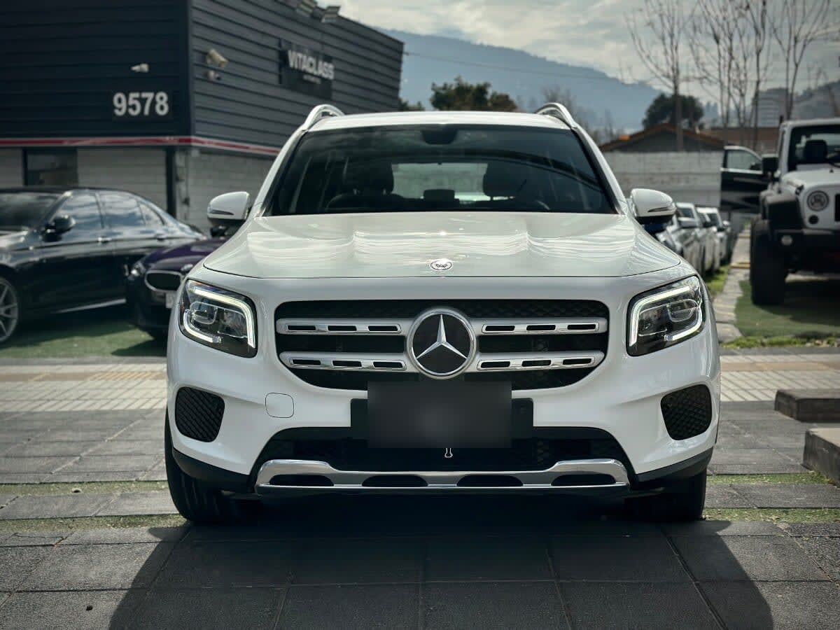 Mercedes-Benz Glb 200 1.3 4x2 At 5p año 2023