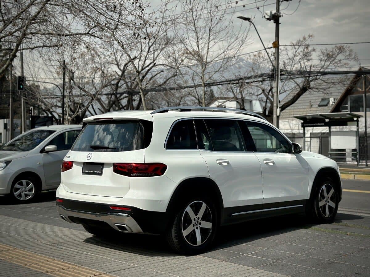 Mercedes-Benz Glb 200 1.3 4x2 At 5p año 2023