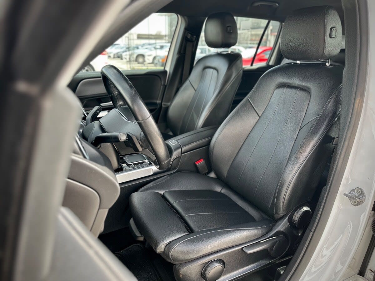 Mercedes-Benz Glb 200 1.3 4x2 At 5p año 2023