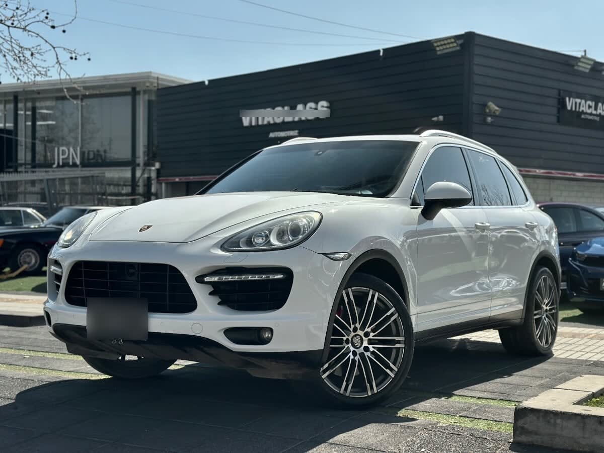 Porsche Cayenne Turbo año 2014