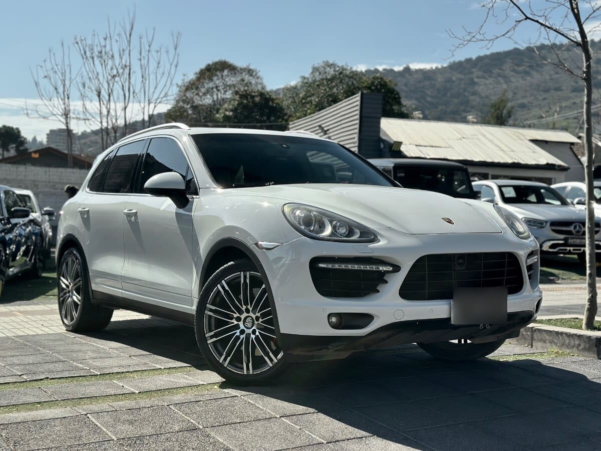 Porsche Cayenne Turbo año 2014