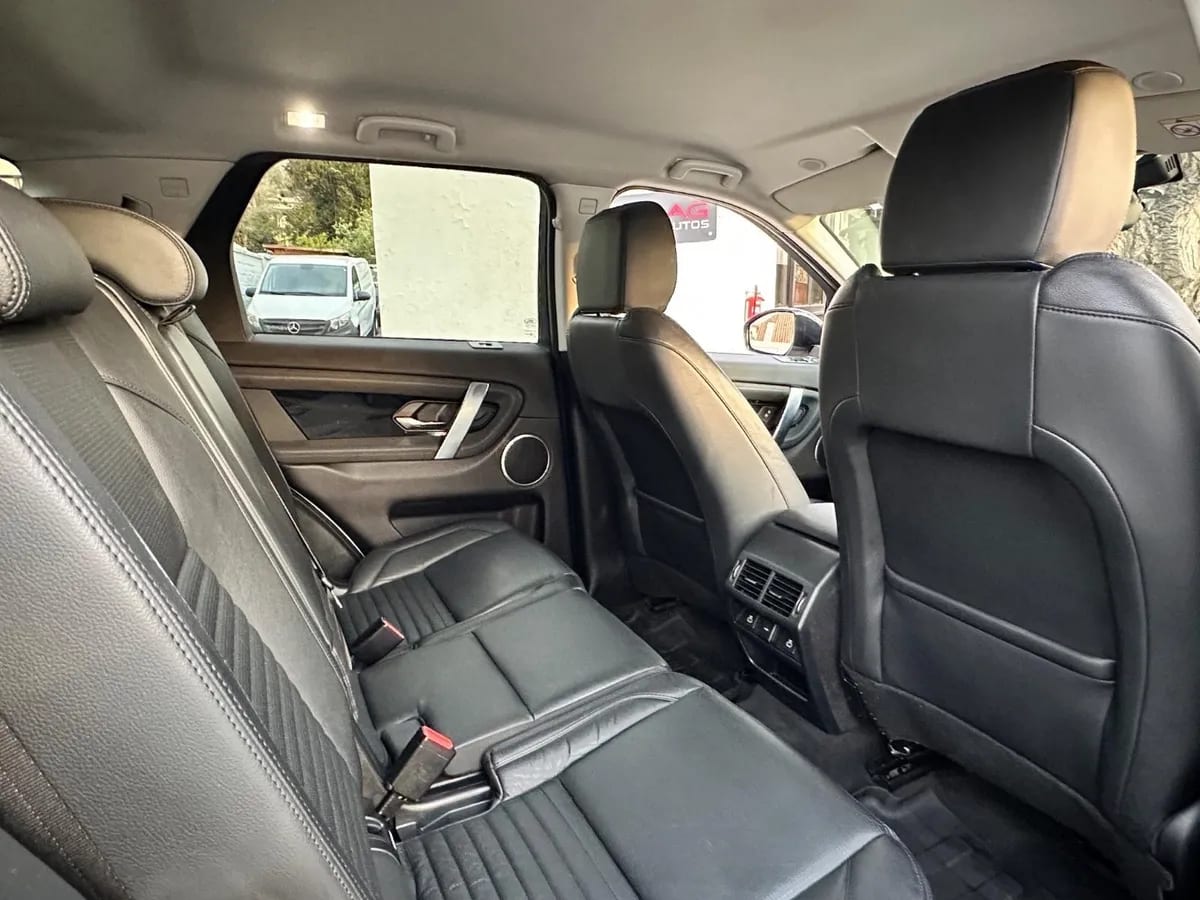 LAND ROVER DISCOVERY 2.0 I S 200hp At 4x4 año 2021