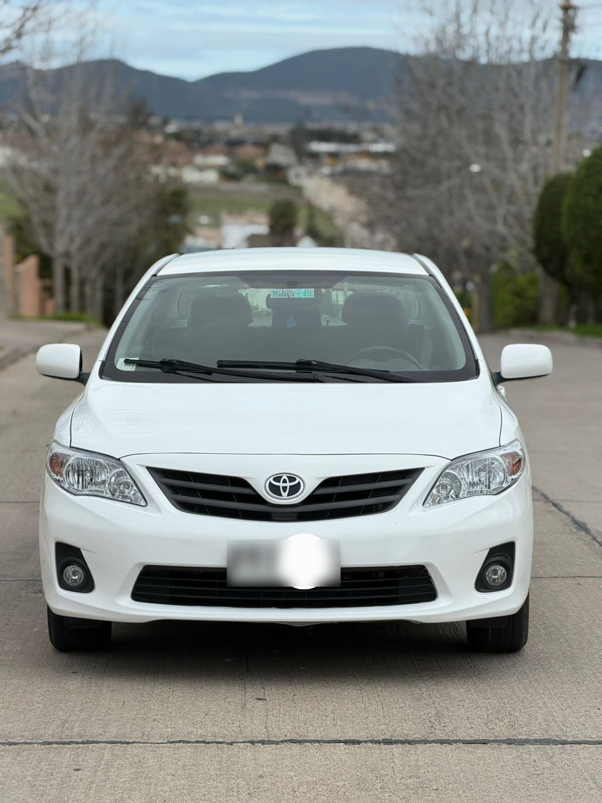 TOYOTA COROLLA 1.6 Sedan Lei At año 2014