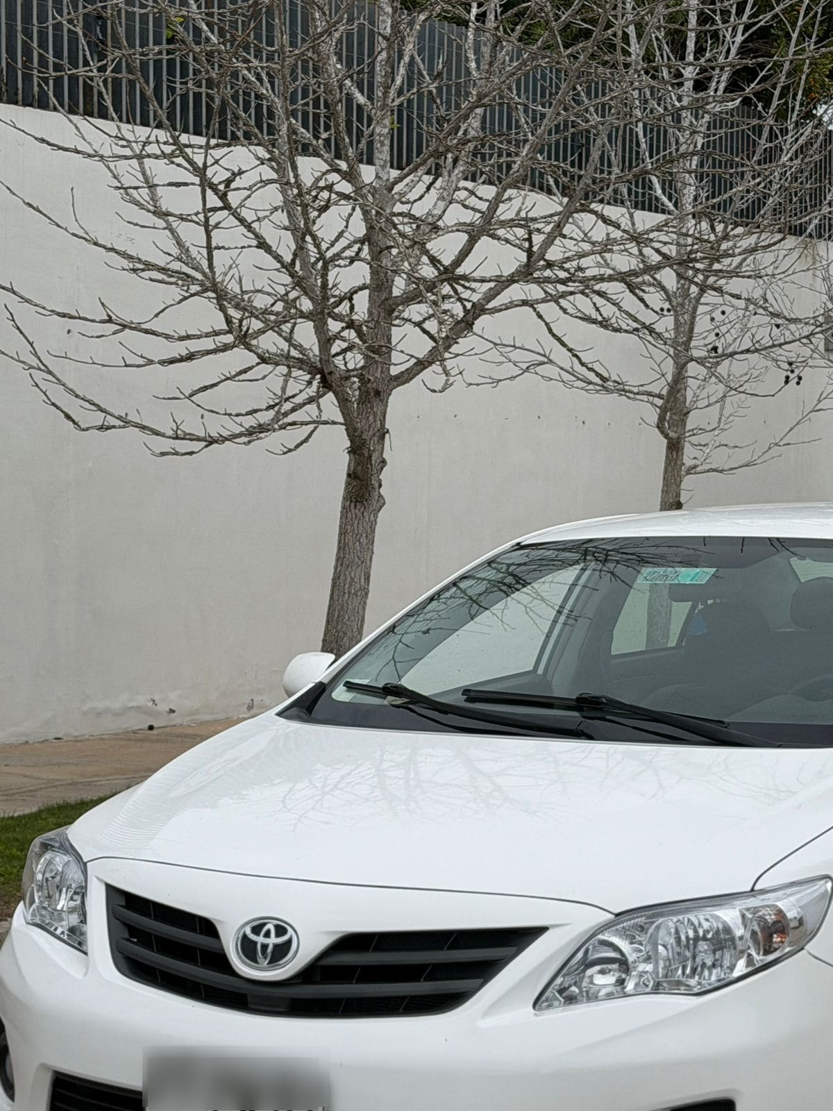 TOYOTA COROLLA 1.6 Sedan Lei At año 2014