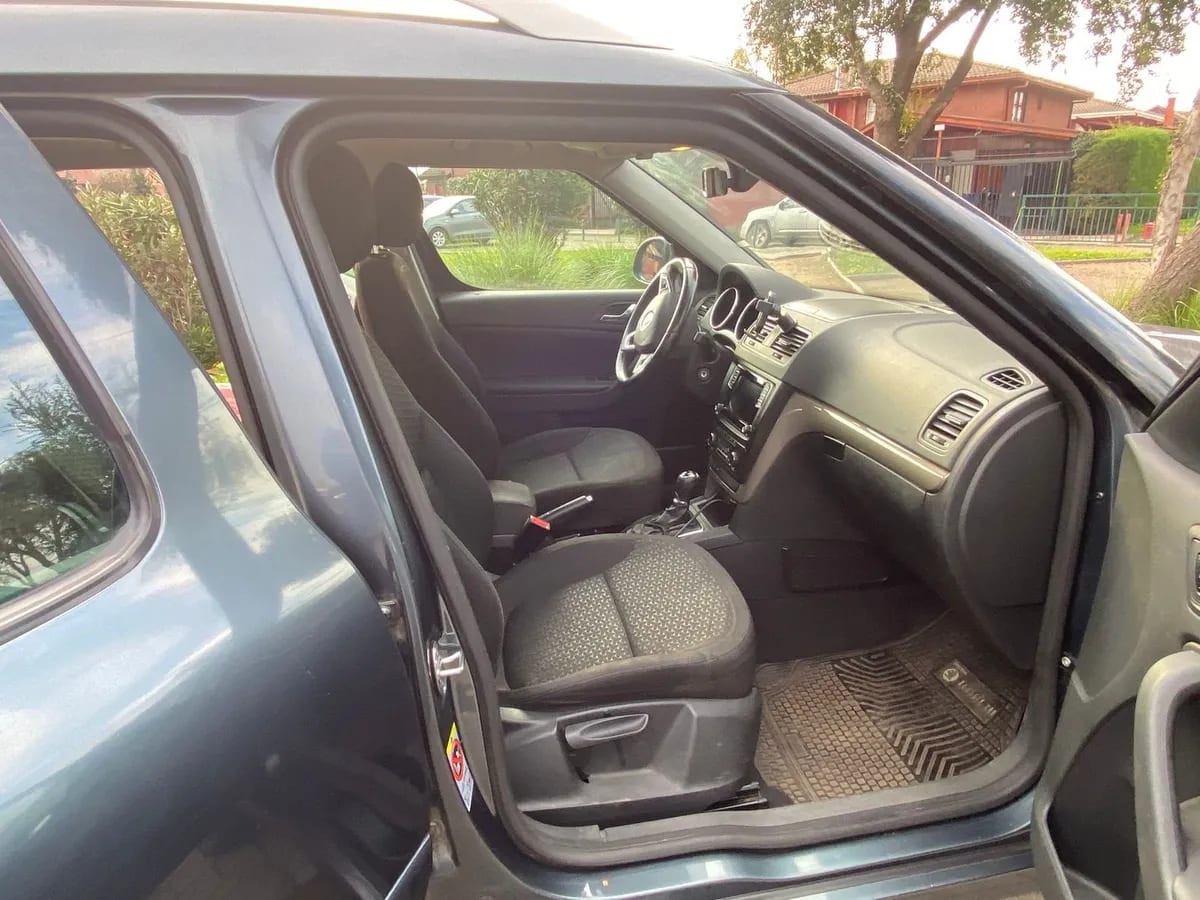 SKODA YETI 1.2 Tsi Mt año 2017