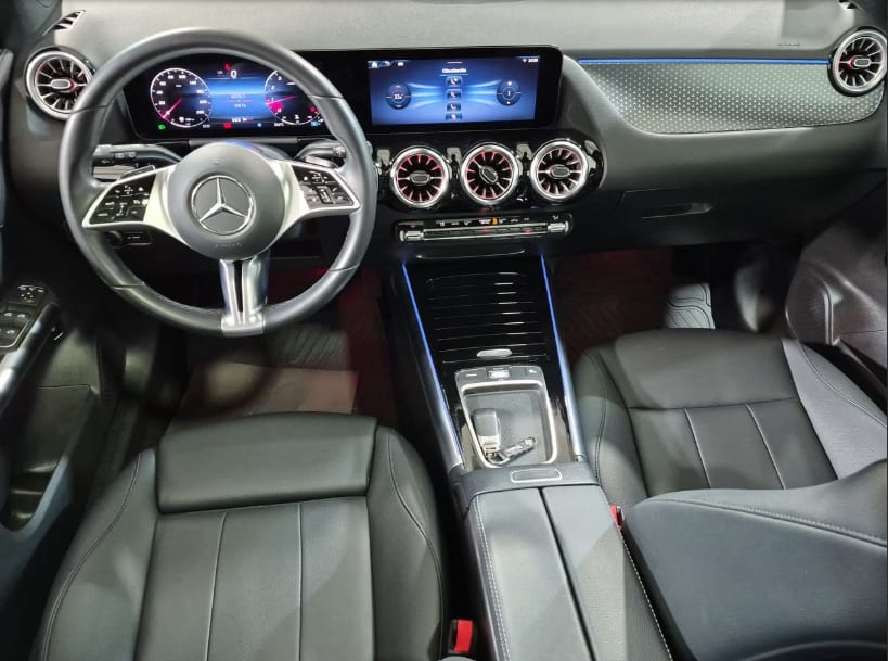 MERCEDES BENZ GLA200 Otra año 2024