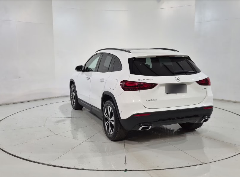 MERCEDES BENZ GLA200 Otra año 2024