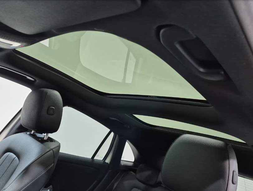 MERCEDES BENZ GLA200 Otra año 2024