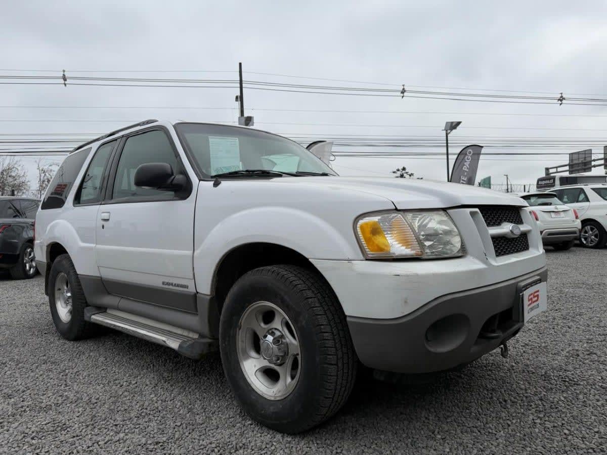 Ford Explorer Sport 4.0 3p At año 2002