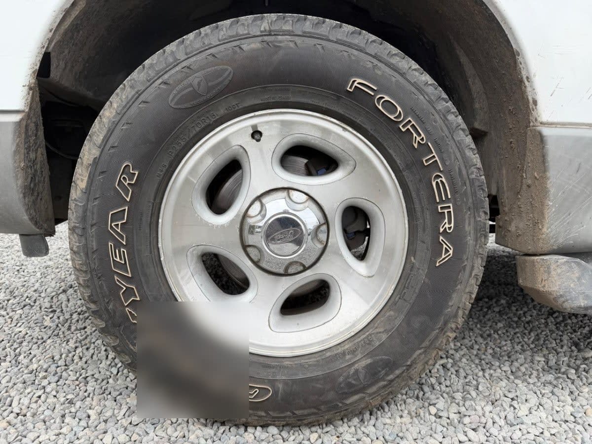 Ford Explorer Sport 4.0 3p At año 2002