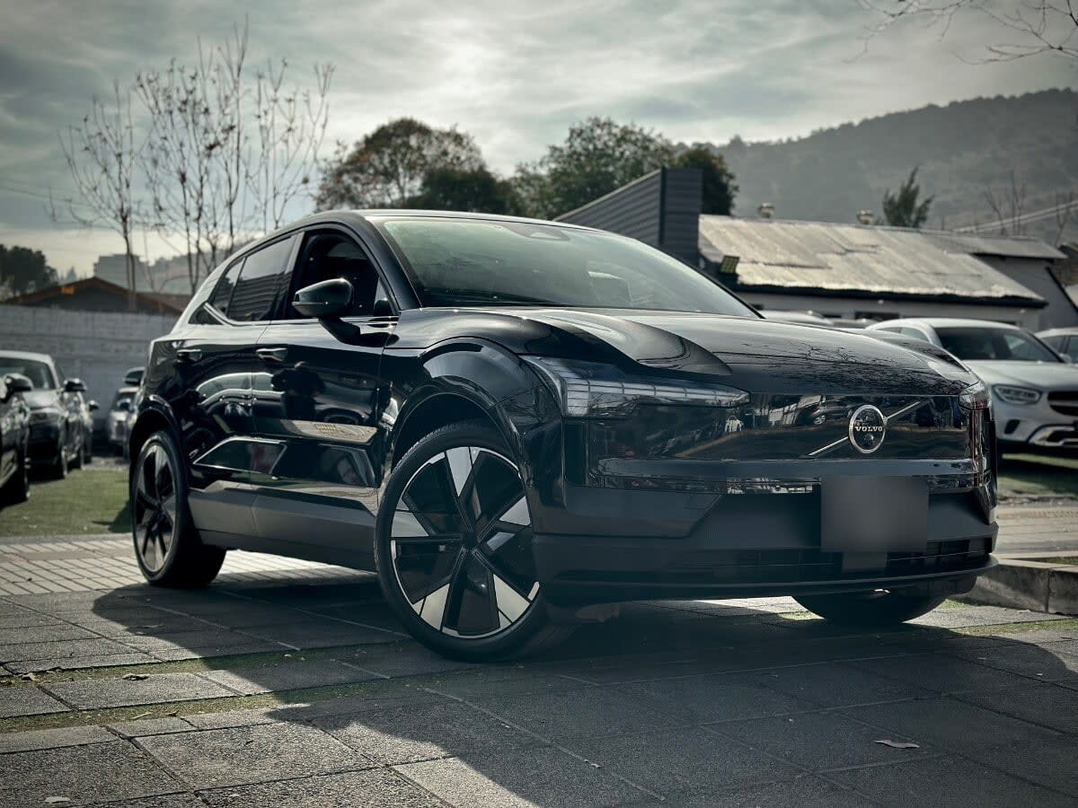 Volvo Ex30 Ultra año 2026