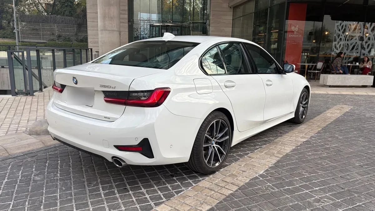 BMW 320 2.0 I Urban Lci At Diesel año 2022