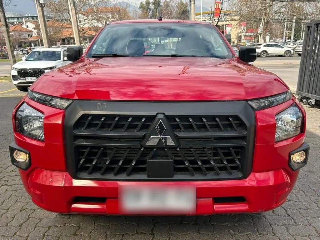Mitsubishi L200 Katana Xrt 4x4 2.4 año 2024