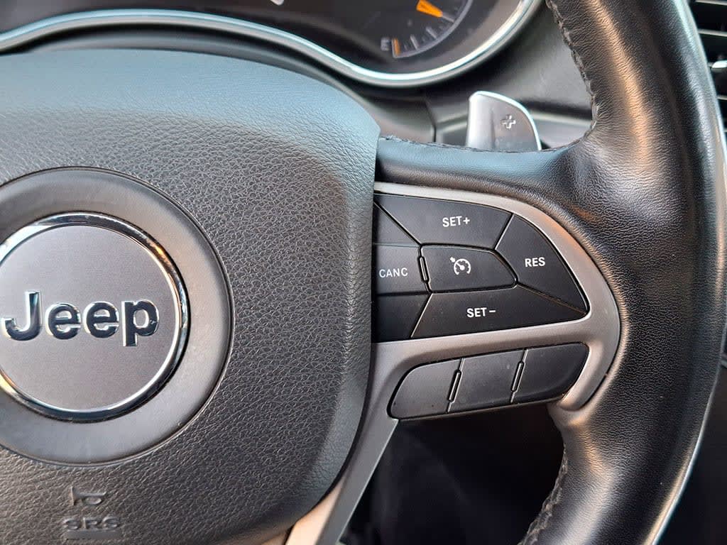 Jeep Grand Cherokee 3.6 Limited 4x4 At 5p año 2022