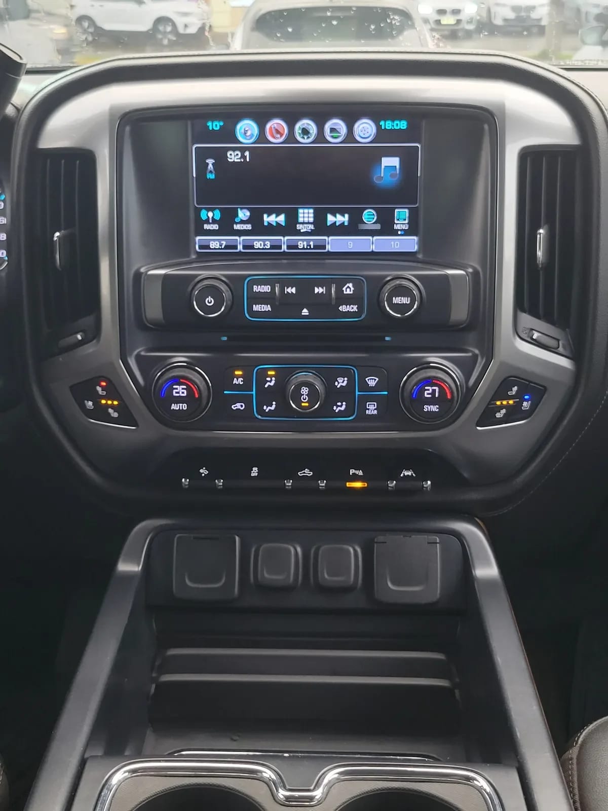 CHEVROLET SILVERADO 5.3 Ltz Cc Z71 At 4x4 año 2018