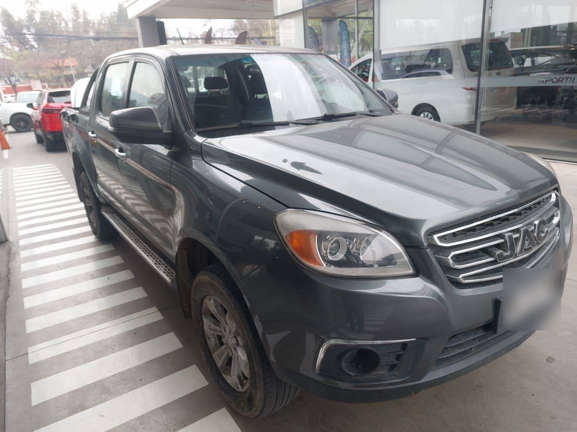 JAC T6 2.0 Comfort Diesel Dob. Cab. 4x2 Mt 4p año 2023