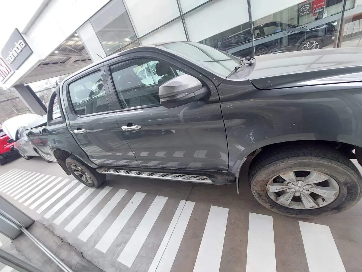 JAC T6 2.0 Comfort Diesel Dob. Cab. 4x2 Mt 4p año 2023