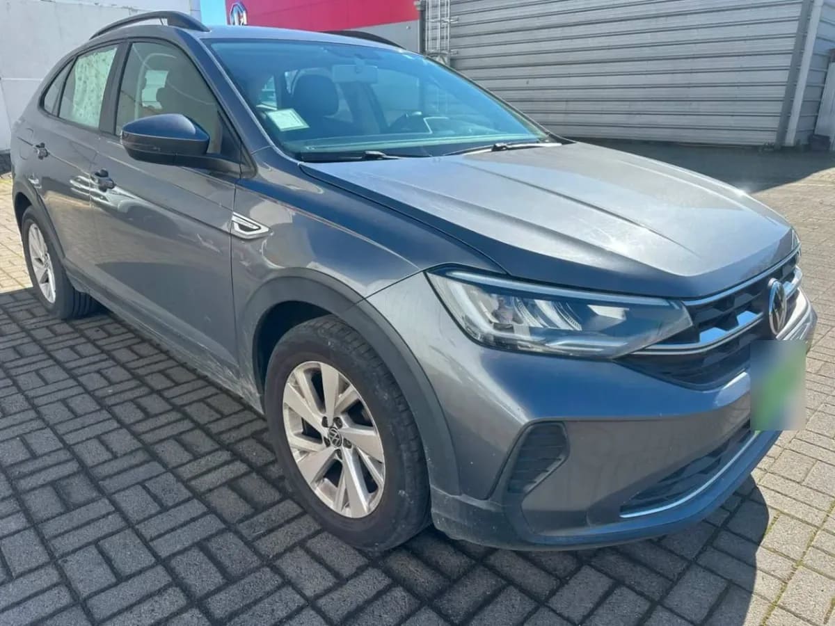 Volkswagen Nivus 1.0 Tsi Comfortline 4x2 At 5p año 2023
