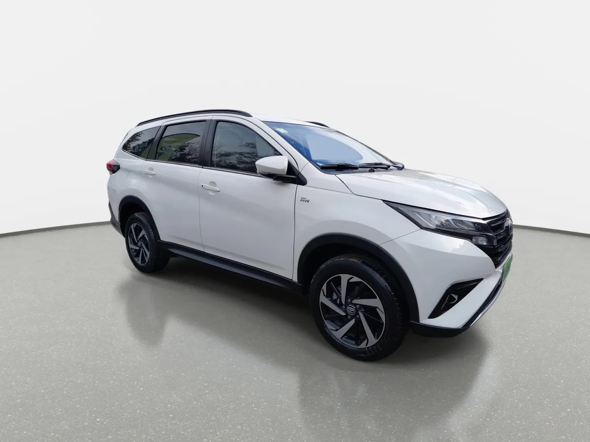Toyota Rush 1.5 Xli 4x2 At 5p año 2021
