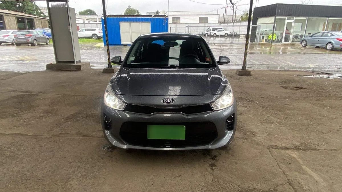 Kia Rio 5 1.4 Ex Full 4x2 Hb 6mt 5p año 2019