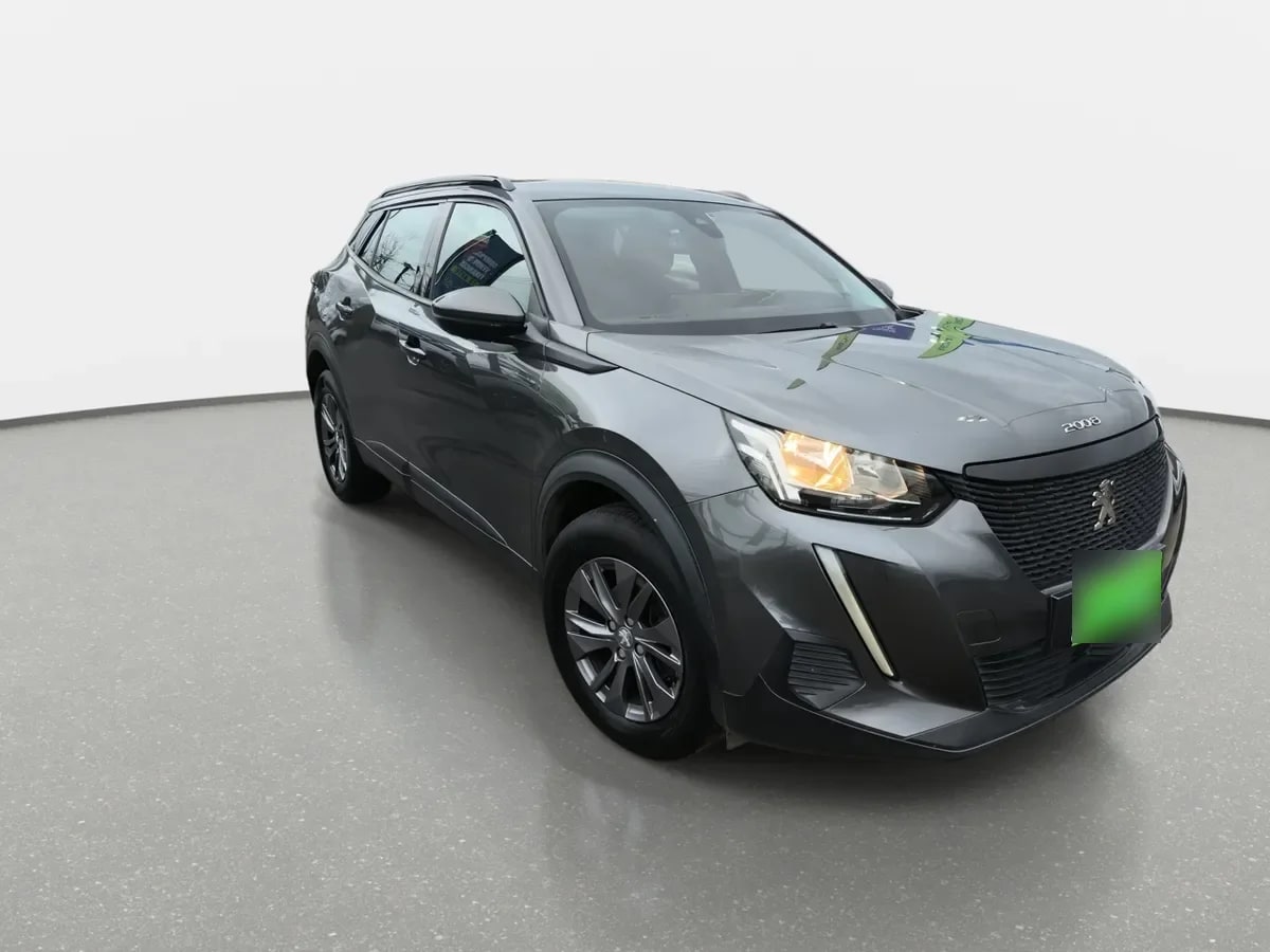 Peugeot 2008 1.2 Active Puretech 4x2 130 Mt 5p año 2021