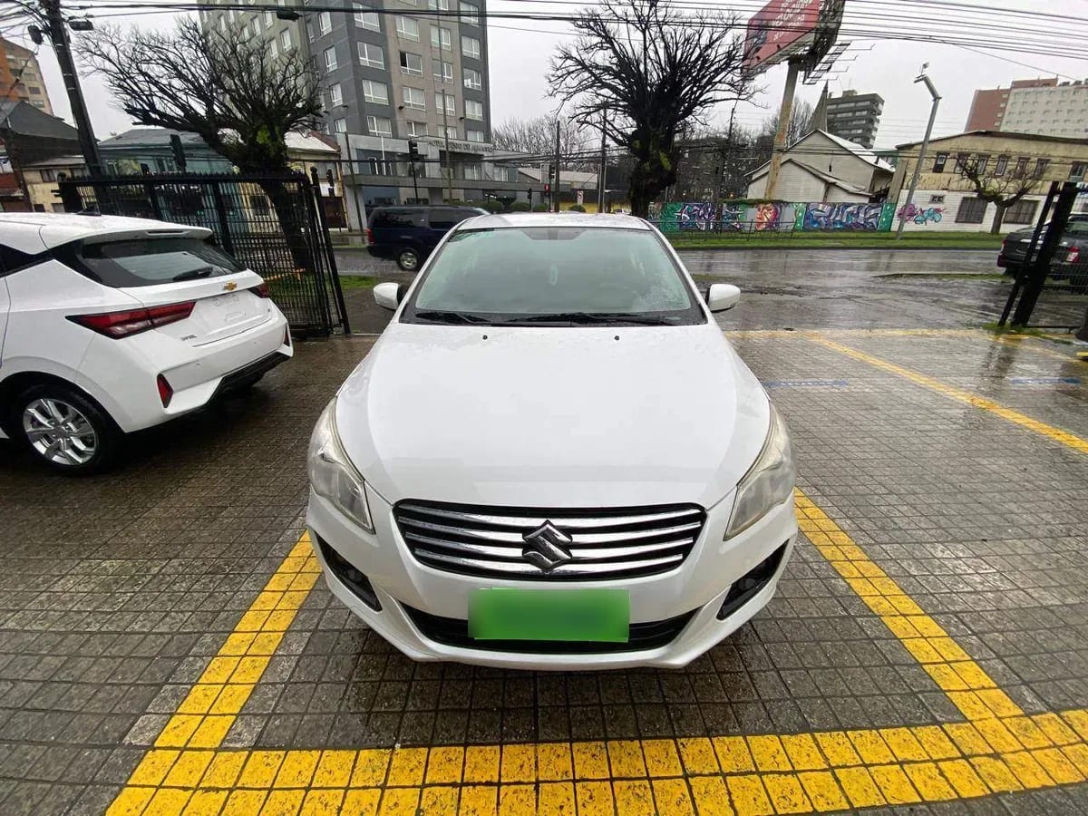 Suzuki Ciaz 1.4 Glx 4x2 Mt 4p año 2019