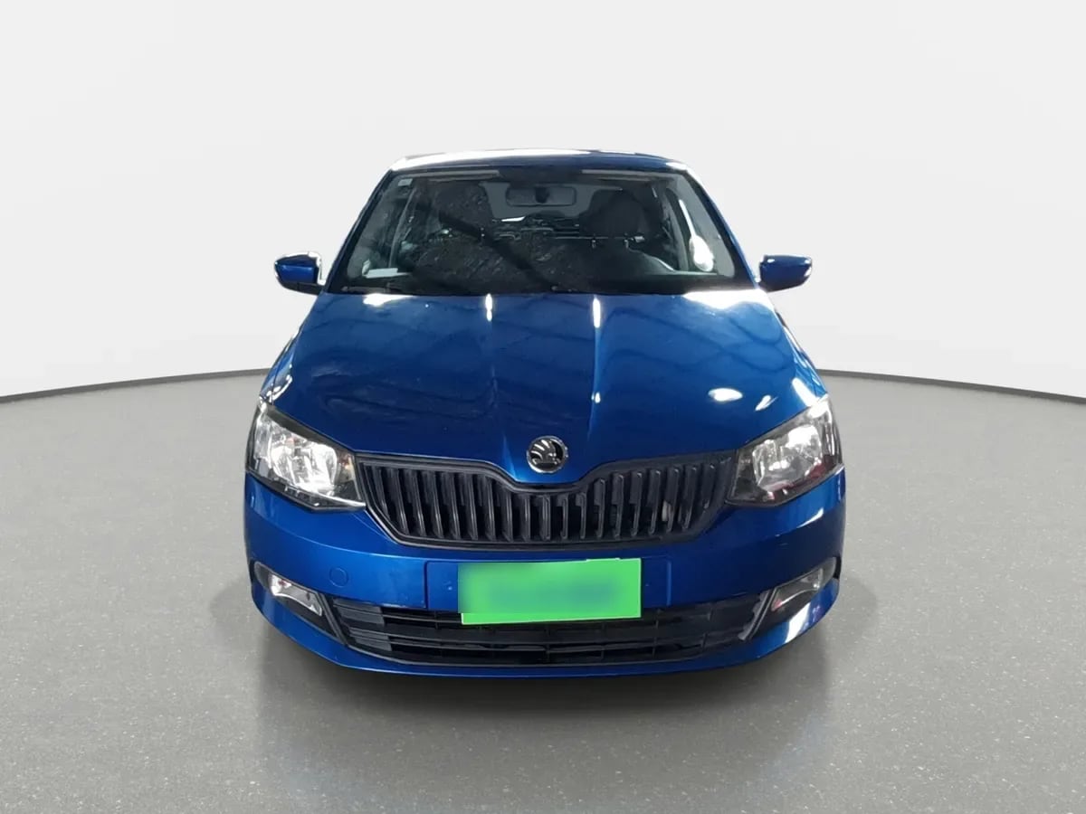 Skoda Fabia 1.0 Active 4x2 Mt 5p año 2019