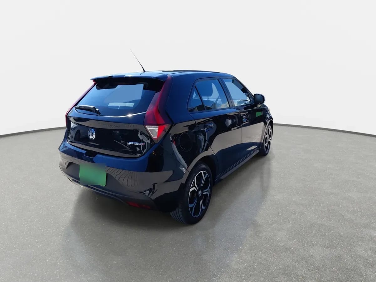 MG Mg 3 1.5 Comfort 4x2 Hb Mt 5p año 2023