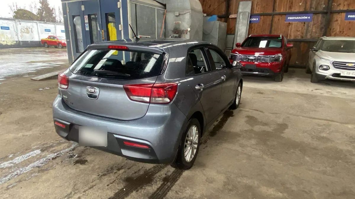 Kia Rio 5 1.4 Ex Full 4x2 Hb 6mt 5p año 2019
