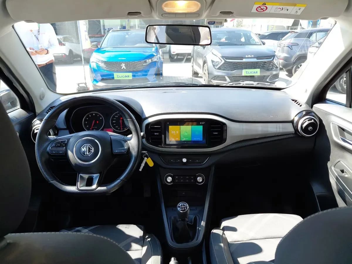 MG Mg 3 1.5 Comfort 4x2 Hb Mt 5p año 2023