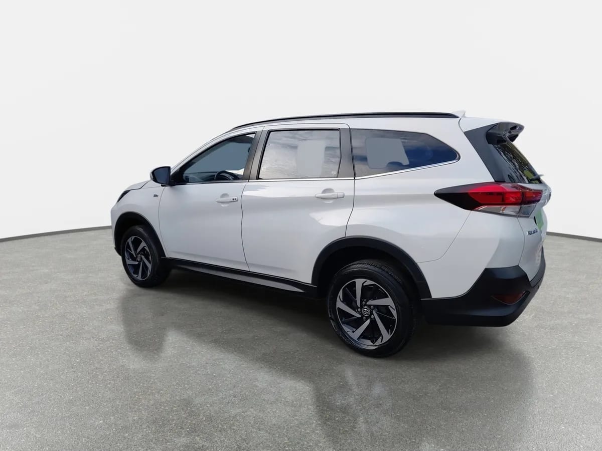 Toyota Rush 1.5 Xli 4x2 At 5p año 2021