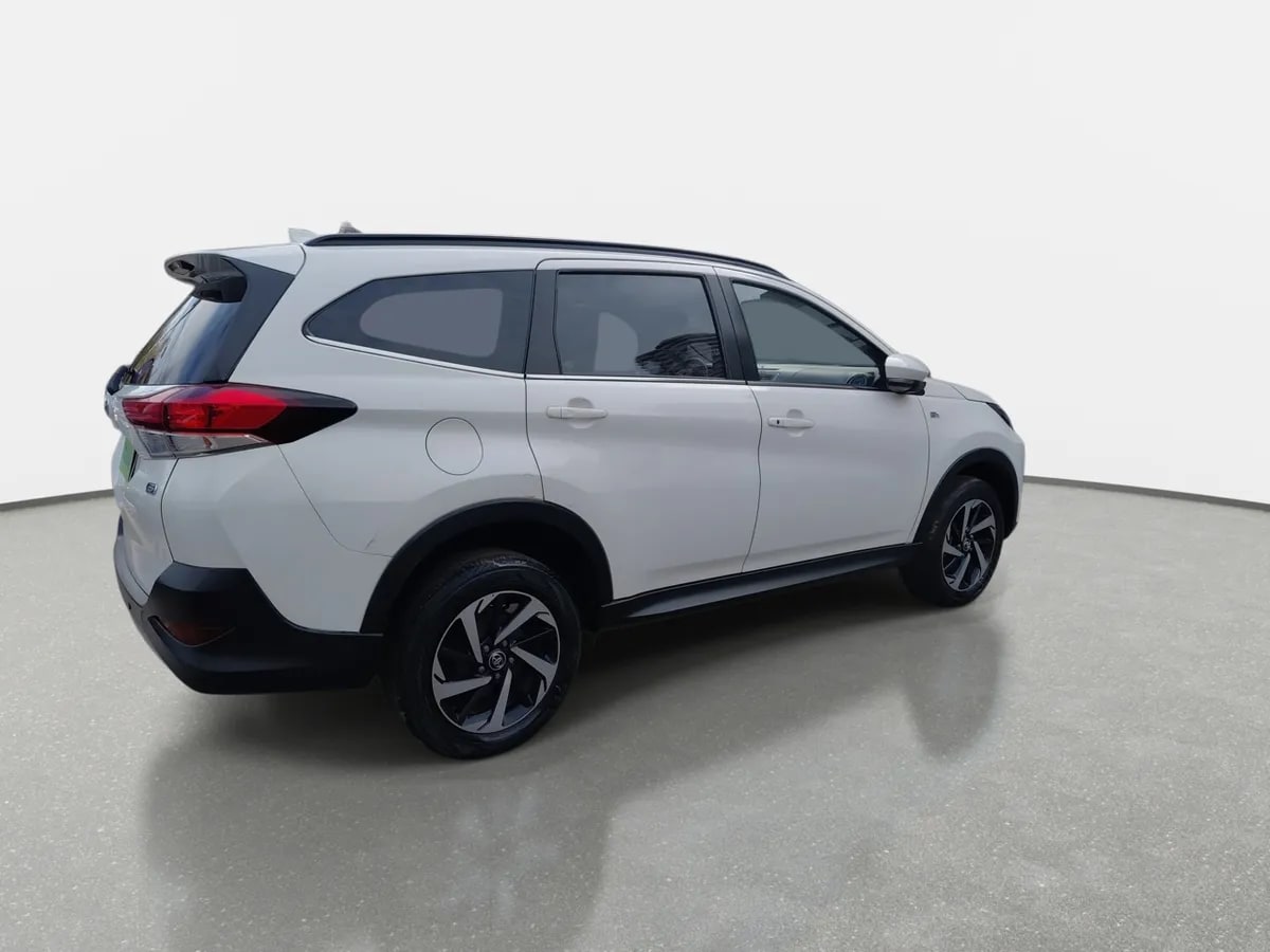 Toyota Rush 1.5 Xli 4x2 At 5p año 2021