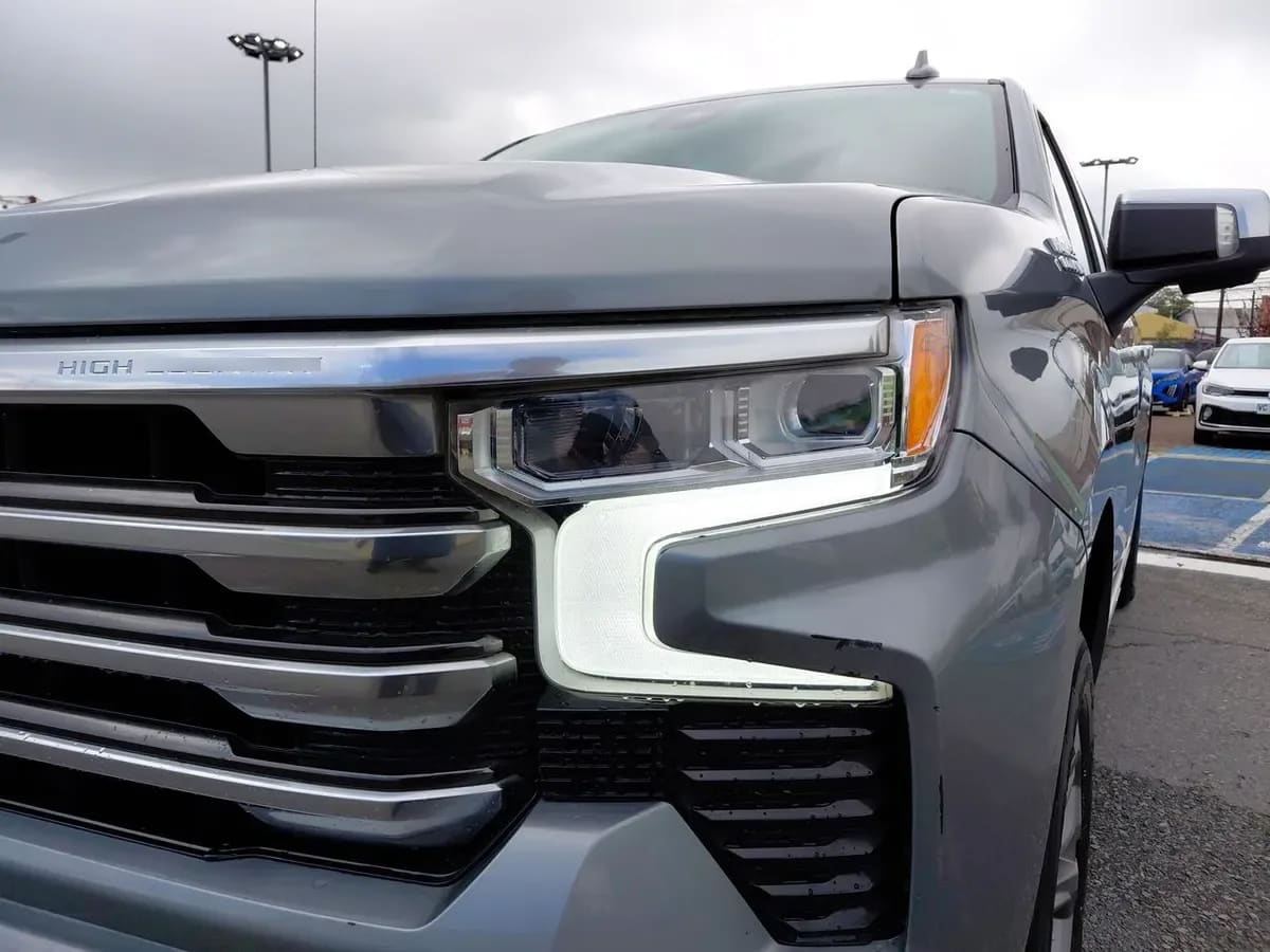 Chevrolet Silverado 3.0 High Country 4x4 At 4p año 2023