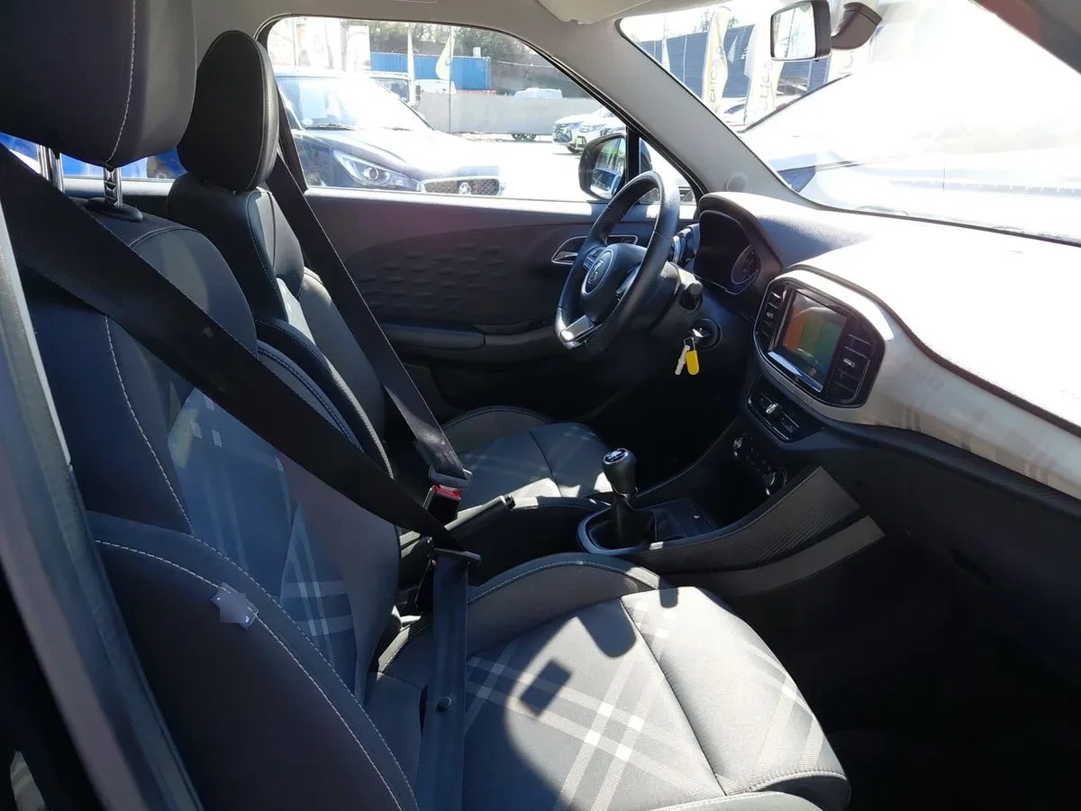 MG Mg 3 1.5 Comfort 4x2 Hb Mt 5p año 2023