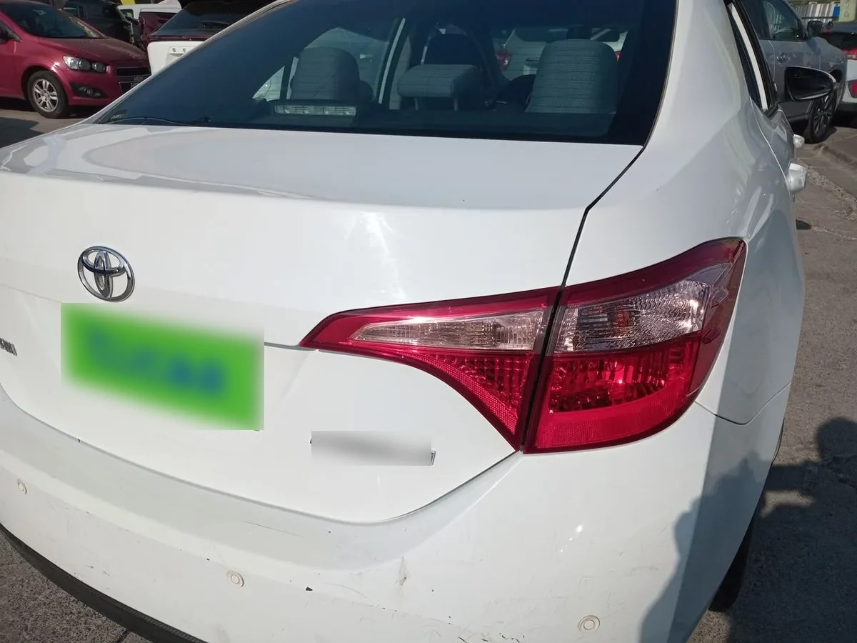 Toyota Corolla 1.8 Lei 4x2 Cvt At 4p año 2017