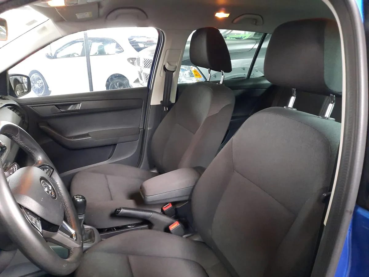 Skoda Fabia 1.0 Active 4x2 Mt 5p año 2019