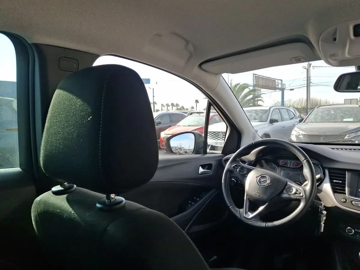 Opel Crossland 1.2t Edition 4x2 Mt6 5p año 2021