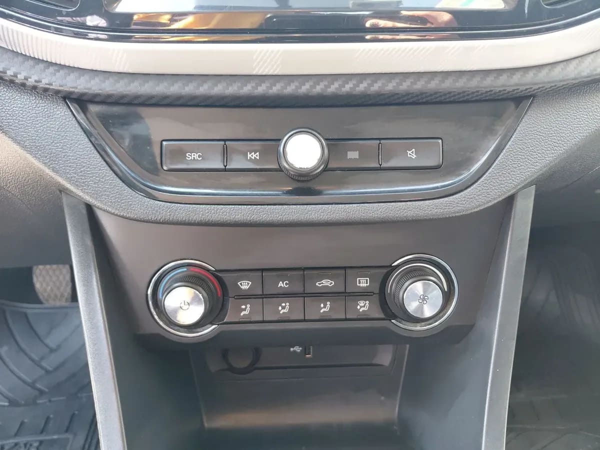 MG Mg 3 1.5 Comfort 4x2 Hb Mt 5p año 2023