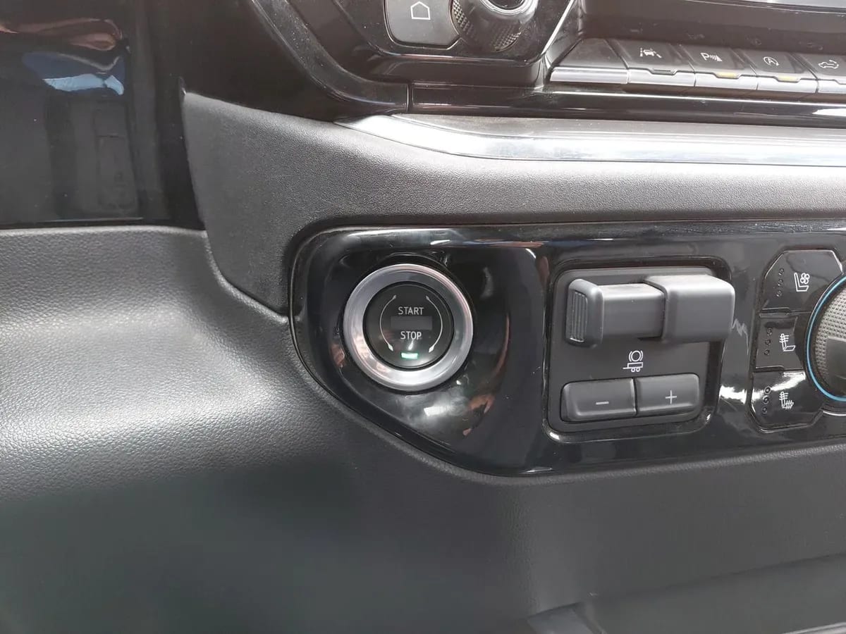 Chevrolet Silverado 3.0 High Country 4x4 At 4p año 2023
